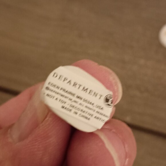 Department 56 Village Cats and Dogs Set of 6 Village Accessories 56.52828 - Picture 11 of 13